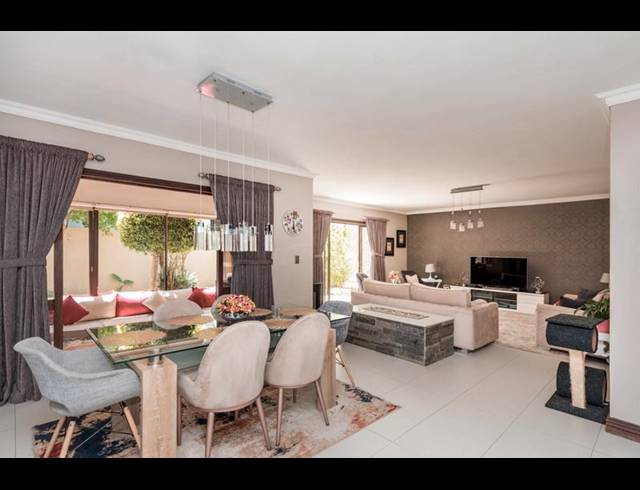 4 BEDROOM HOUSE FOR SALE IN BEDFORDVIEW